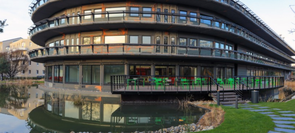 LE VAISSEAU DE JEAN NOUVEL IMAGE